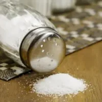 Zu viel Salz schwächt Immunsystem